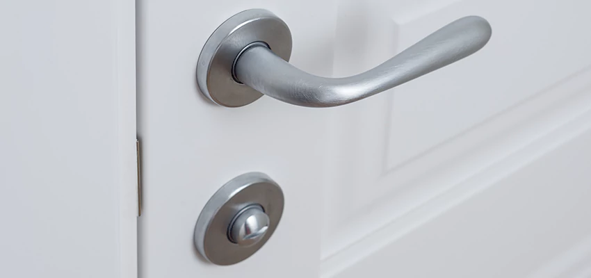 Single-Occupancy Restroom Locks Repair in Casa de Oro-Mount Helix, California