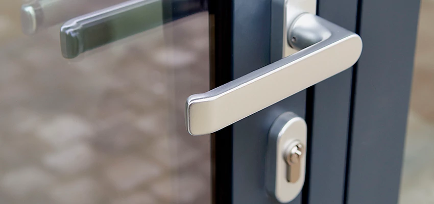 Broken Door Lock Cylinder Repair in Casa de Oro-Mount Helix, California